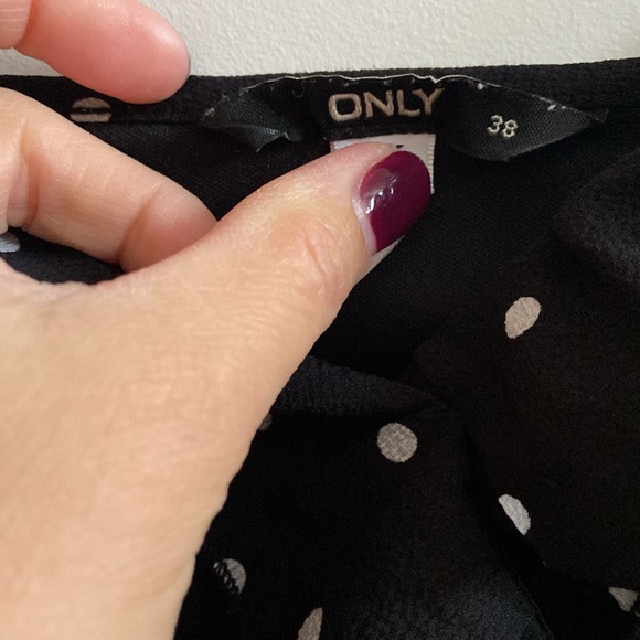 Cute ruffle strap dress in size 38 - Picture 3 of 6